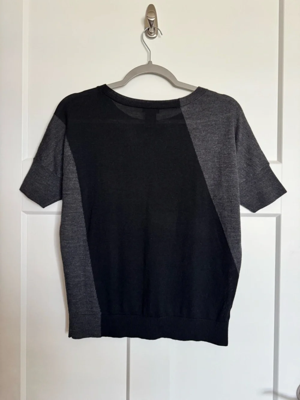 Ann Taylor Factory Black Gray Colorblock Wool Blend Short Sleeve Sweater Size S